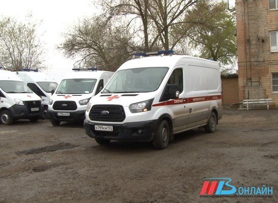 Под окнами больницы в Волгоградской области нашли тело 80-летнего мужчины